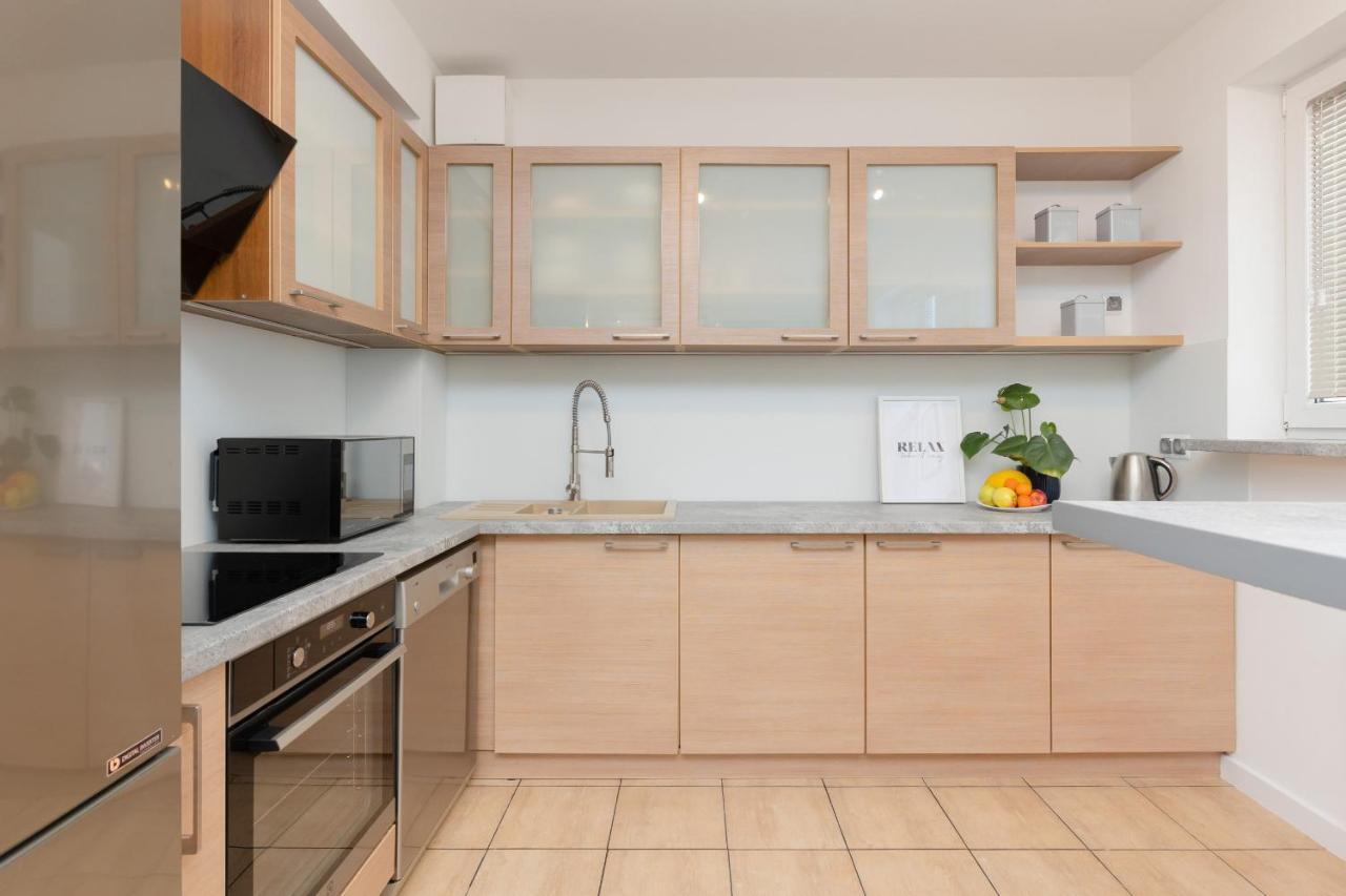 Beautiful & Spacious Warsaw Apartment By Noclegi Renters Exteriér fotografie
